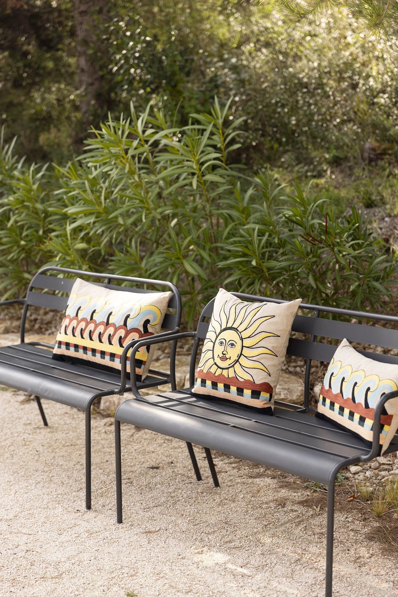 Coussin brodé Adria Multico by Vivaraise