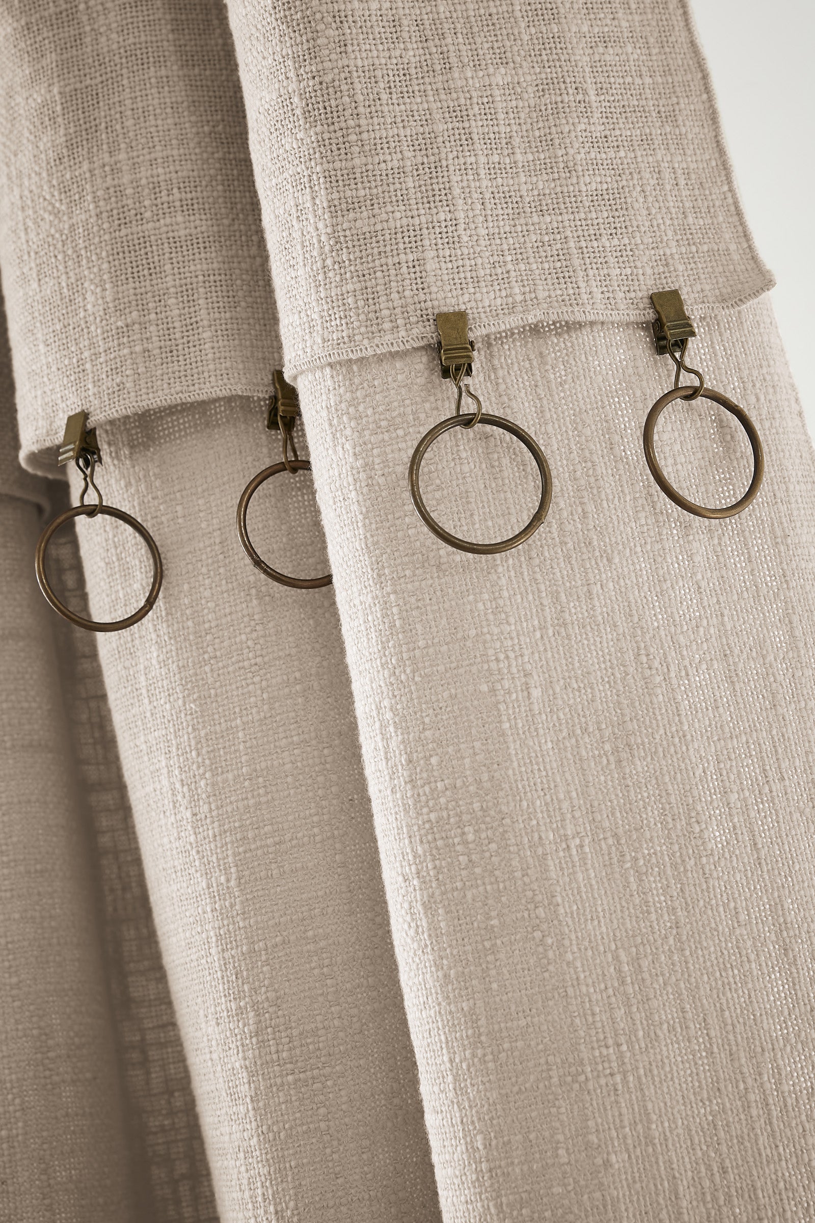 Rideau ajustable + 8 anneaux pince 140 x 270 cm Slub SIXTINE Pampa coton
