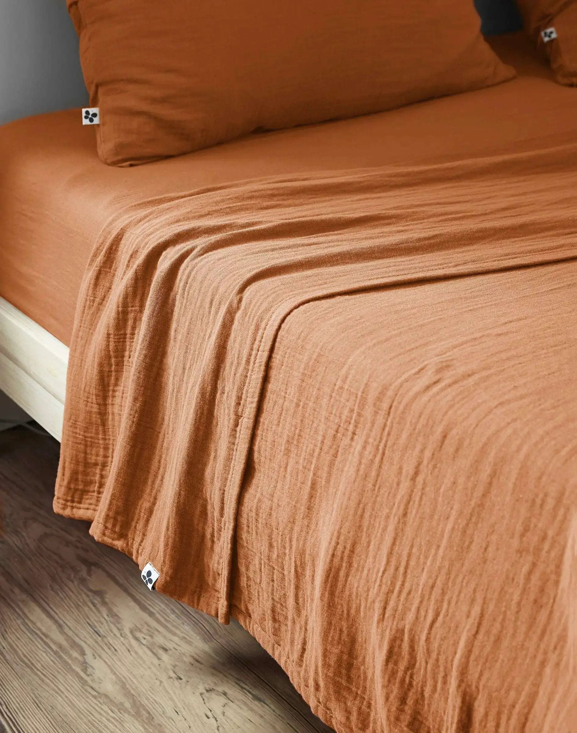 Drap plat 240 x 300 cm Gaze de coton unie GAÏA Abricot by L'effet papillon