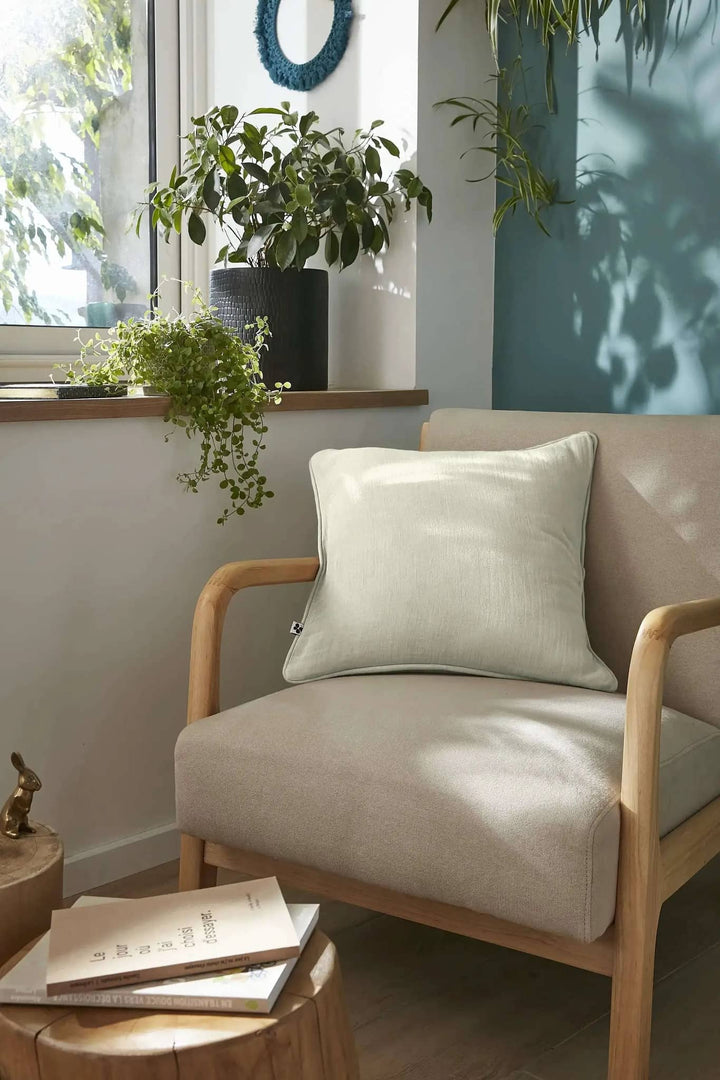 Coussin déhoussable avec passepoil Gaze de coton unie GAÏA Vert d'eau by L'effet papillon