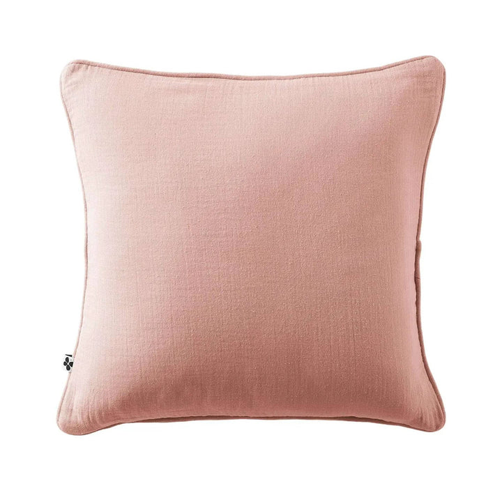 Coussin déhoussable avec passepoil Gaze de coton unie GAÏA Rose pêche by L'effet papillon