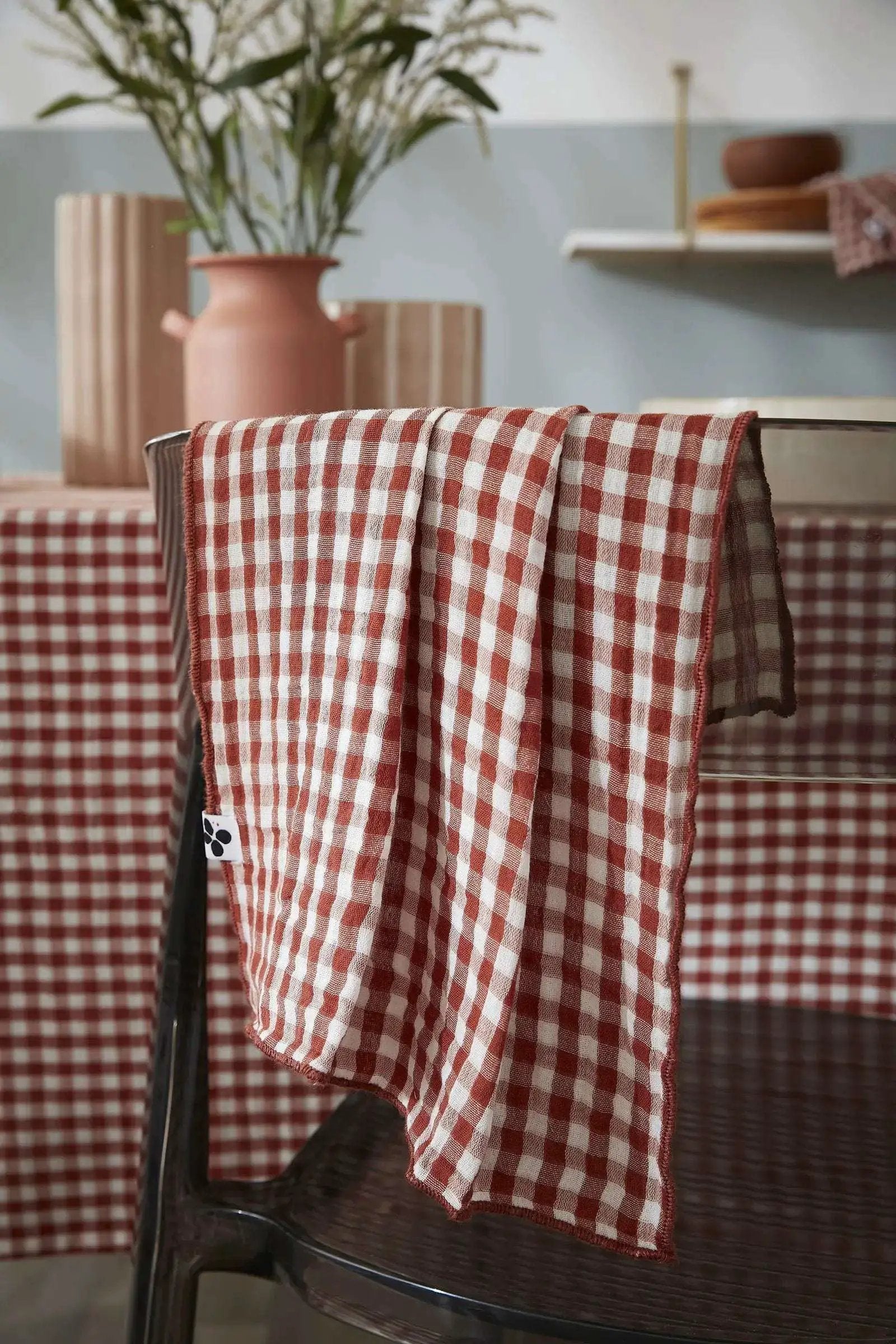 Nappe rectangle 150 x 250 cm Gaze de coton tissée teinte VICKIE Terracotta by L'effet papillon