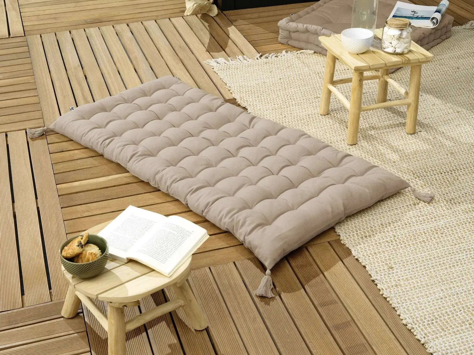 Matelas de sol avec pompons 60 x 120 cm Coton uni KALA Ficelle by L'effet papillon