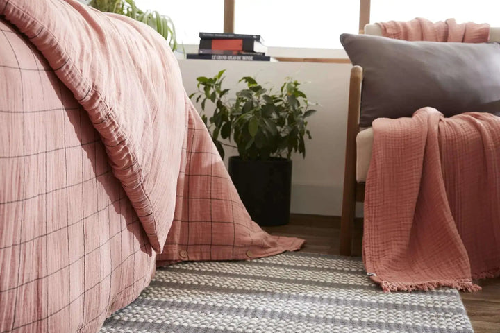 Housse de couette réversible Gaze de coton tissée teinte GAÏA MATCH Rose pêche by L'effet papillon
