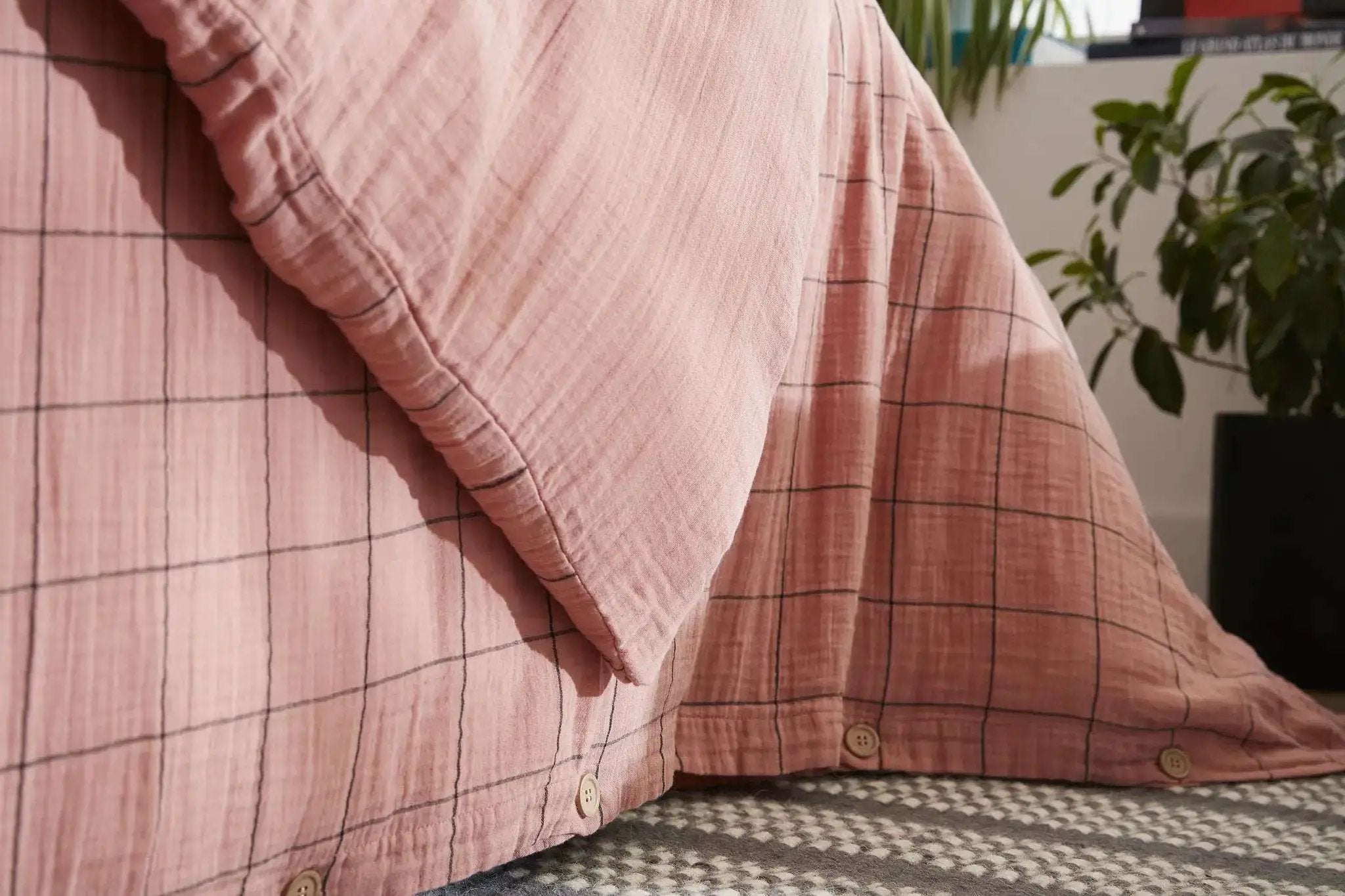 Housse de couette réversible Gaze de coton tissée teinte GAÏA MATCH Rose pêche by L'effet papillon