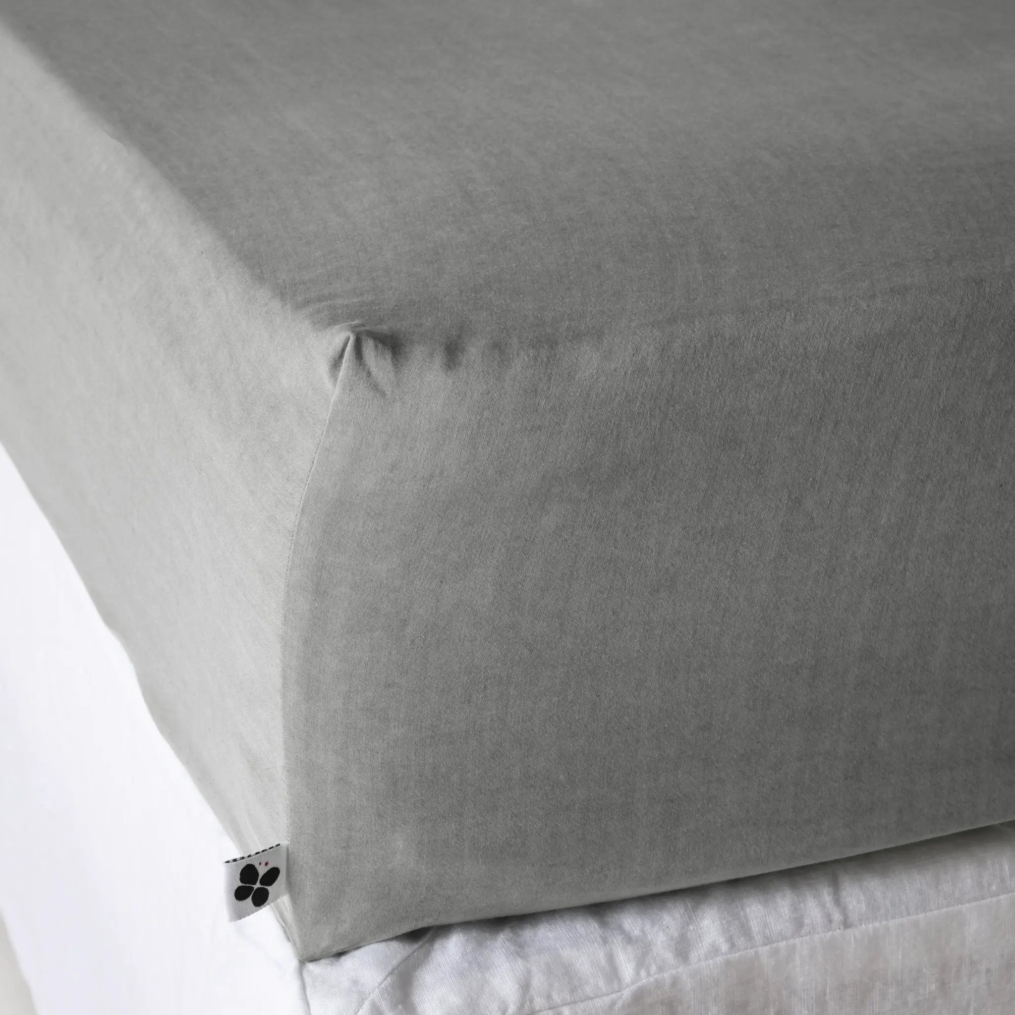 Drap housse 90 x 190 cm Lyocell uni LYSANDRE Granit by L'effet papillon
