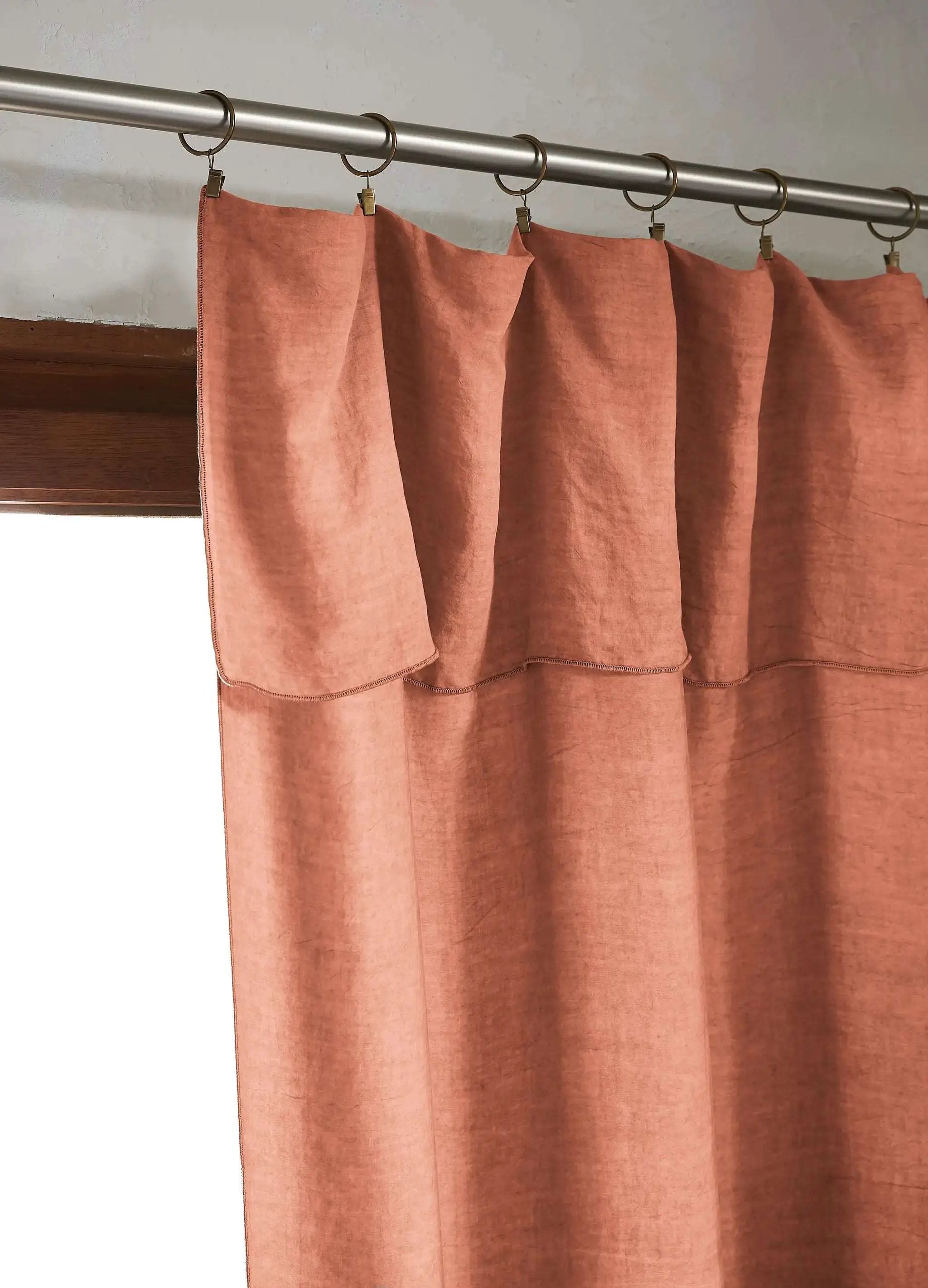 Rideau ajustable + 8 anneaux pince 140 x 270 cm Lyocell uni LYSANDRE Terracotta by L'effet papillon