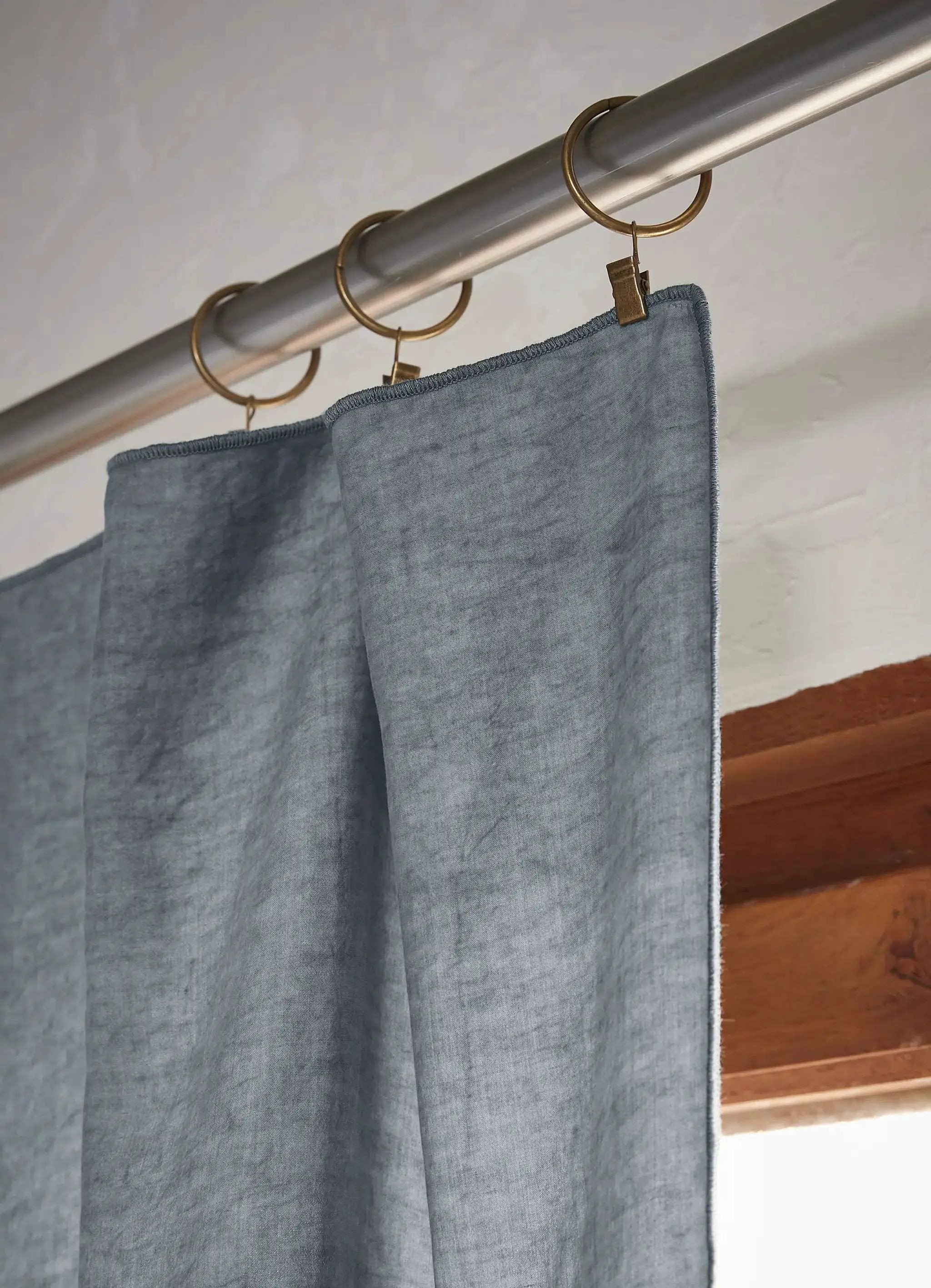 Rideau ajustable + 8 anneaux pince 140 x 270 cm Lyocell uni LYSANDRE Stone by L'effet papillon