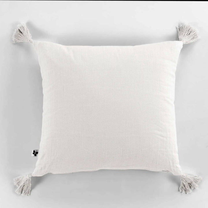 Coussin déhoussable avec pompons 40 x 40 cm Gaze de coton unie GAÏA Chantilly by L'effet papillon