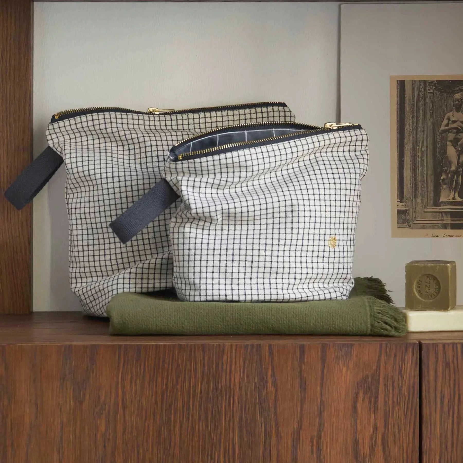 Trousse de toilette Gustave Caviar by La Cerise sur le Gâteau