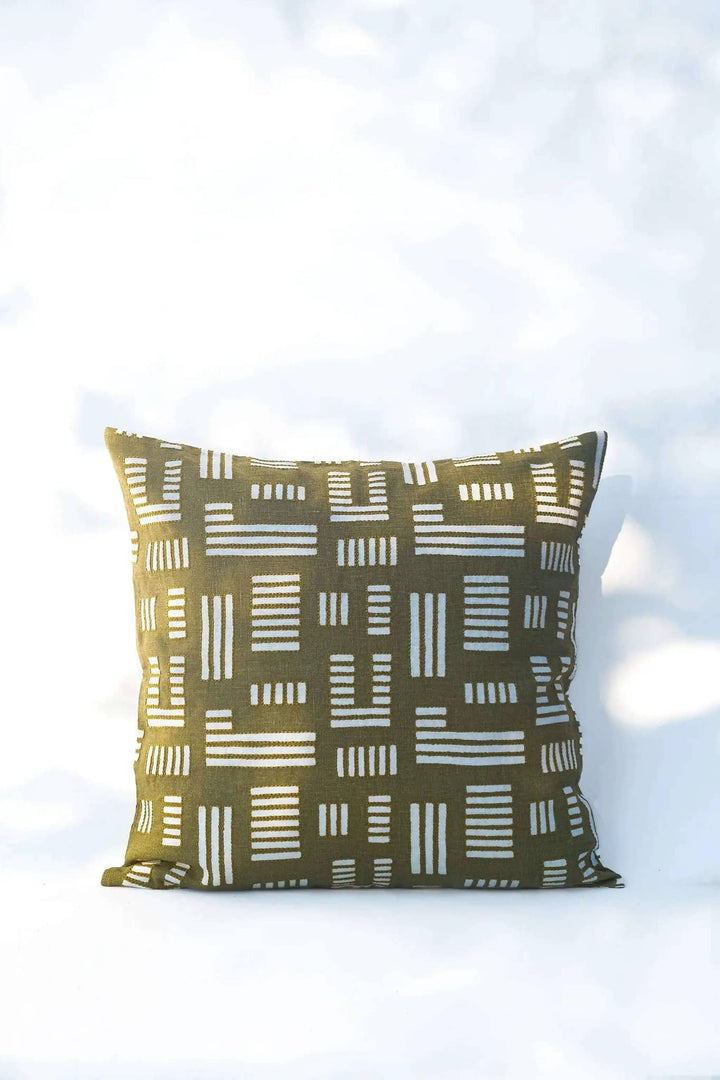 Housse de Coussin ANVAYA - Broderie sur Sérigraphie - Kaki by No-mad