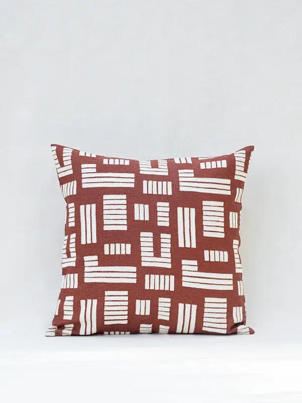 Housse de Coussin ANVAYA - Broderie sur Sérigraphie - Terracotta by No-mad