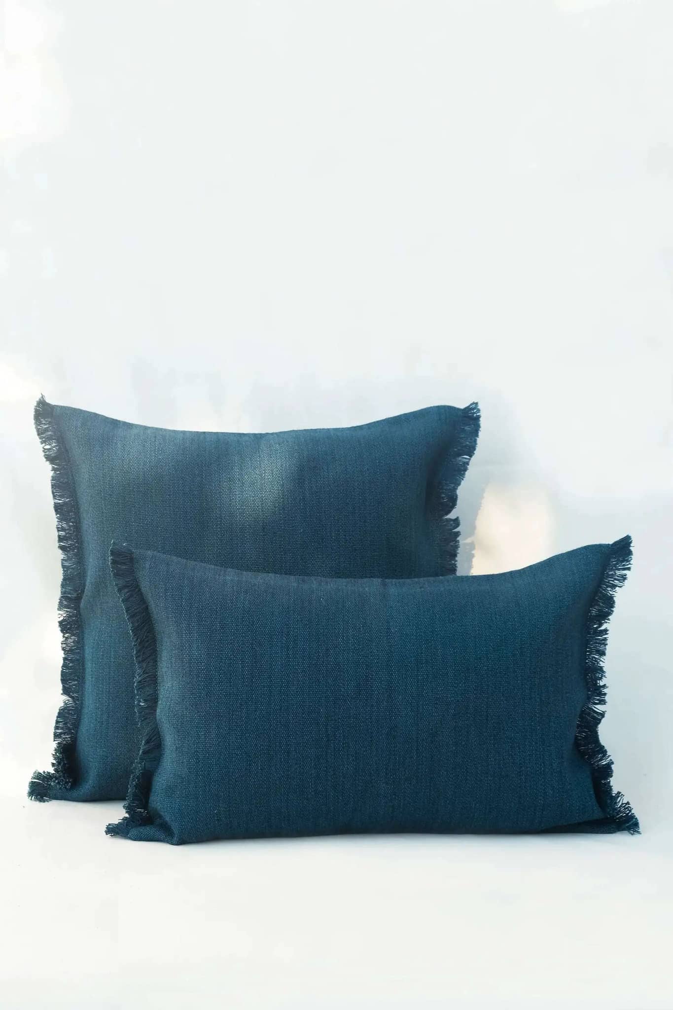Housse de Coussin PRERIT - Bords Effilochés à la Main - Vert Canard by No-mad