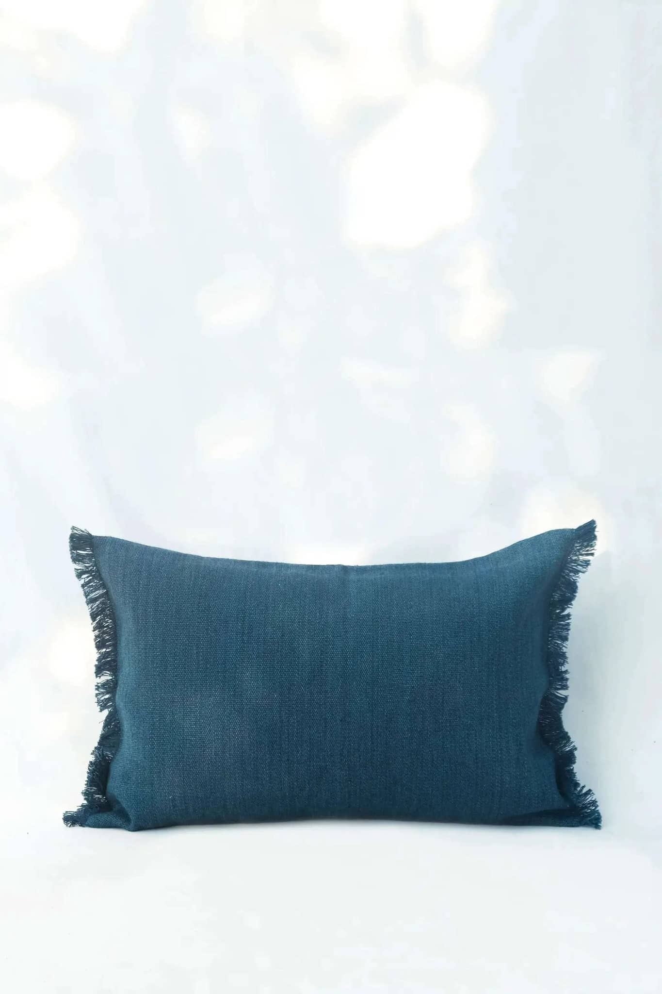 Housse de Coussin PRERIT - Bords Effilochés à la Main - Vert Canard by No-mad