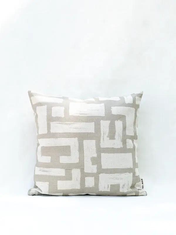 Housse de Coussin VANYA - Sérigraphie sur Coton Lin - Ivoire/Lin by No-mad