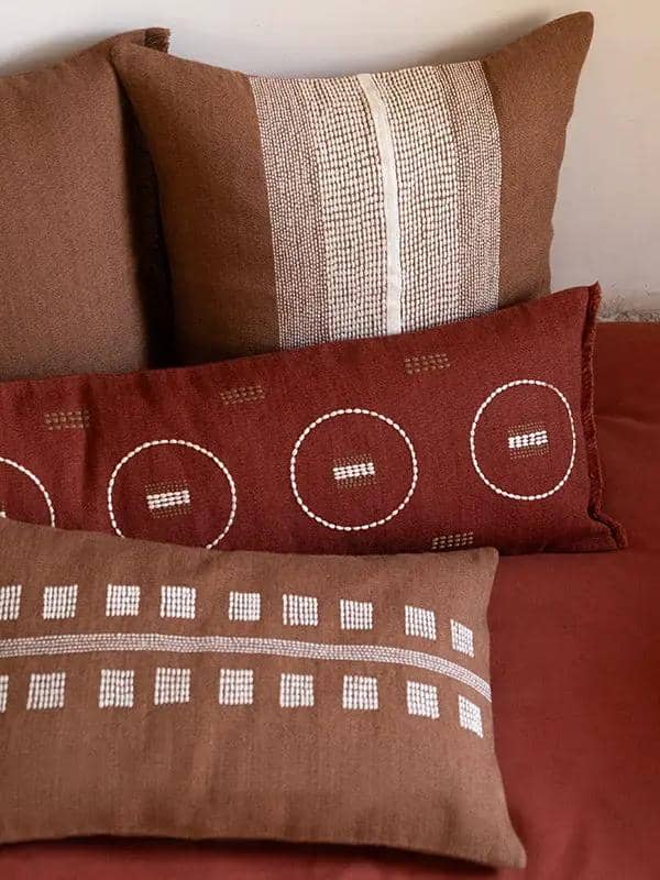 Coussins Lombaires SHUNYA - Broderie sur Coton Jute - Terracotta/Tabac by No-mad
