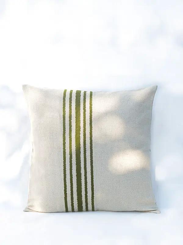 Housse de Coussin RAKU - Broderie sur Coton Lin - Kaki by No-mad