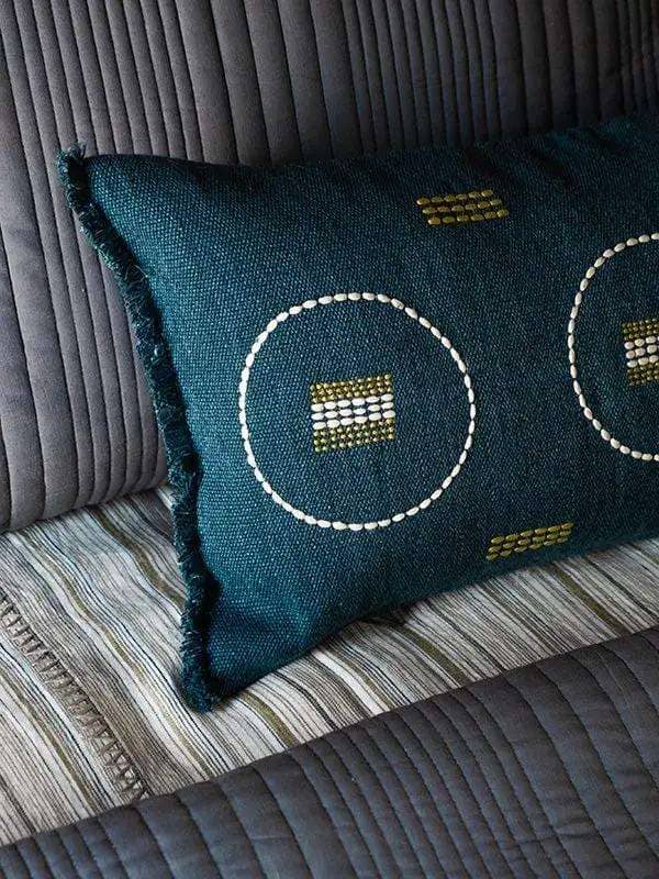 Coussins Lombaires SHUNYA - Broderie sur Coton Jute - Vert Canard/Olive by No-mad