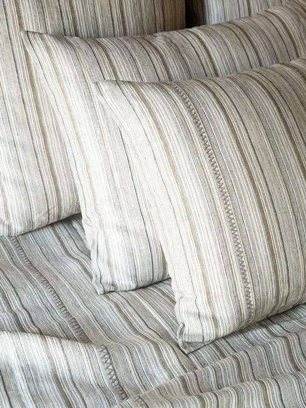 Housse de Coussin KINTSU - Broderie sur Lin - Ivoire by No-mad