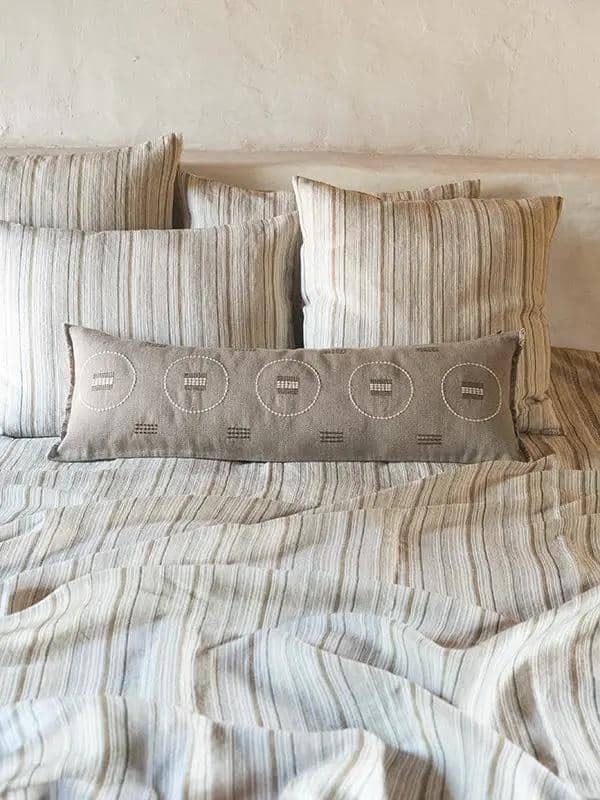 Coussins Lombaires SHUNYA - Broderie sur Coton Jute - Taupe/Kaki by No-mad