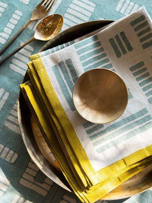Lot de 4 Serviettes de Table INSIA -Impression au Tampon sur Coton Lin - Bleu Doux/Citron Vert by No-mad