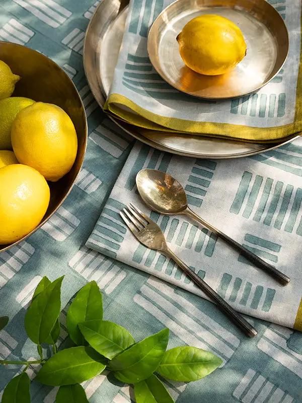 Serviettes de Table INSIA -Impression au Tampon sur Coton Lin - Lot de 4 - Bleu Doux/Citron Vert by No-mad