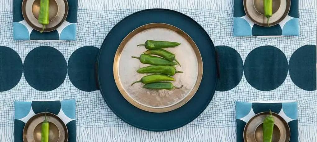 Lot de 4 Serviettes de Table RAHA -Impression au Tampon sur Coton Lin - Bleu Doux/Vert Canard by No-mad