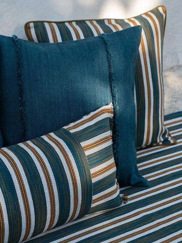 Housse de Coussin PRANIT - Détails Effilochés à la Main - Vert Canard by No-mad