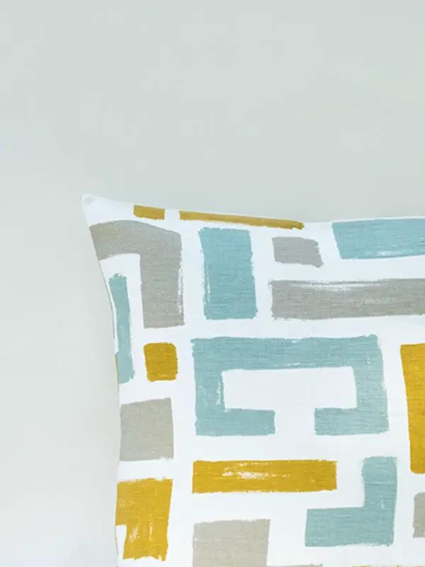 Housse de Coussin VANYA - Sérigraphie sur Coton Lin - Bleu Doux/Olive/Lin by No-mad