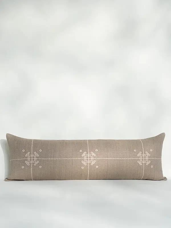 Coussins Lombaires VAYU - Broderie sur Coton Jute - Taupe by No-mad