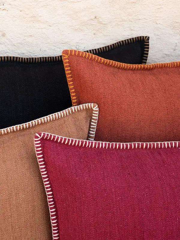Housse de Coussin PRAKRIT - Broderie sur Coton Jute - Terracotta by No-mad
