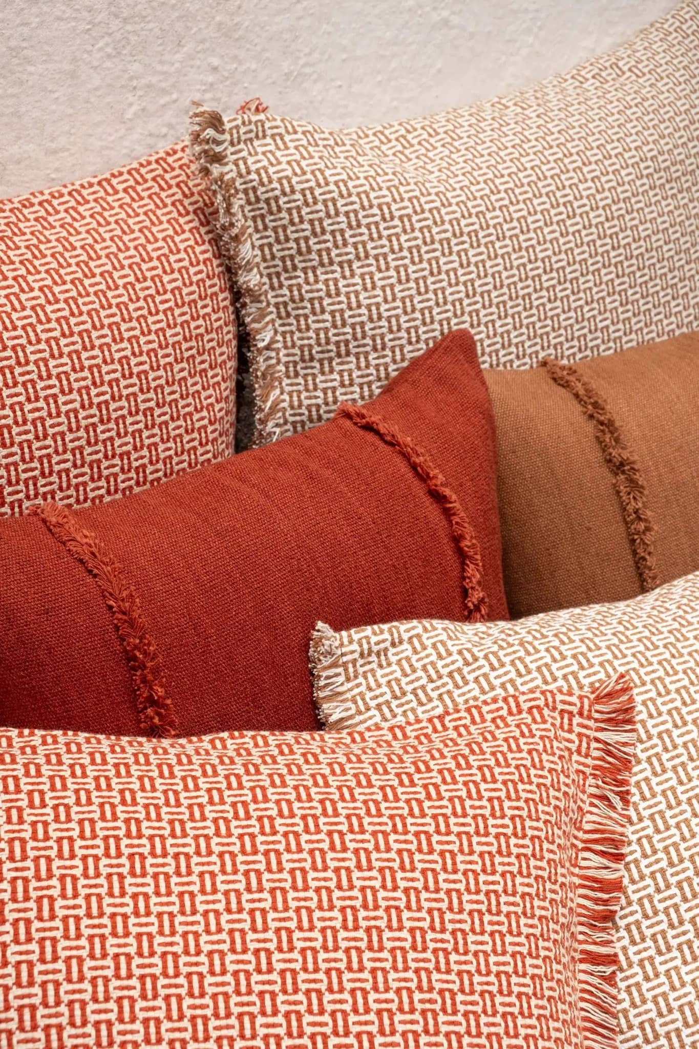 Housse de Coussin PRANIT - Détails Effilochés à la Main - Tabac by No-mad