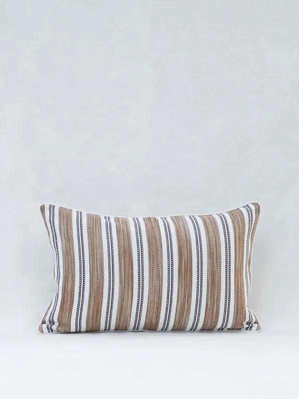 Housse de Coussin PRATHA - Rayure Mashru - Tabac/Ivoire by No-mad