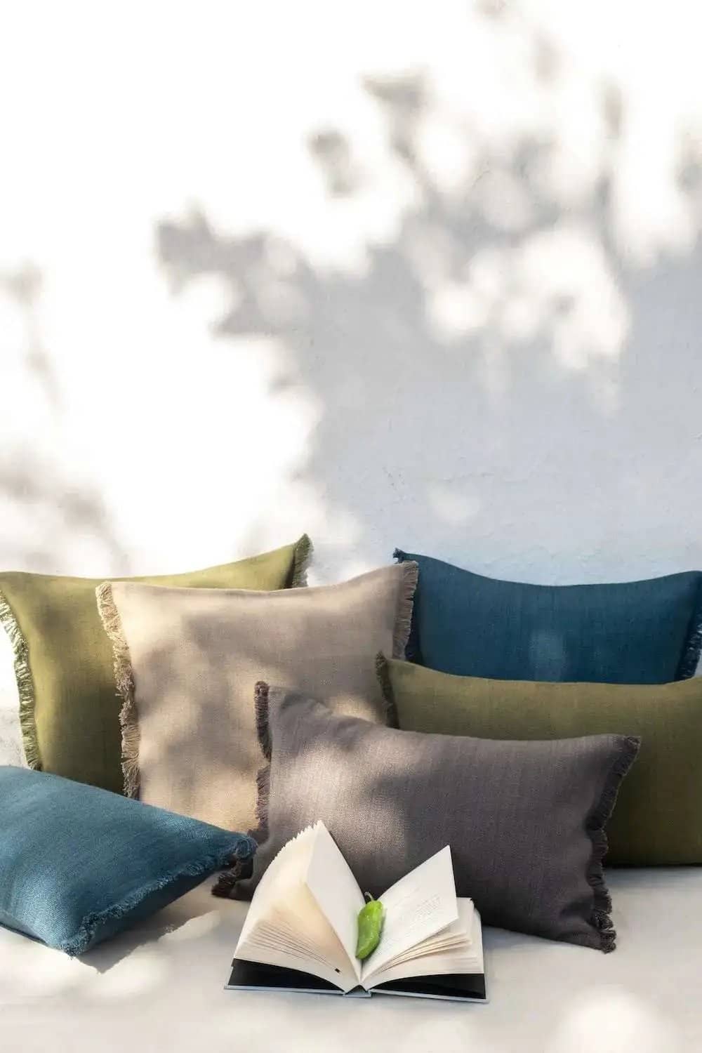 Housse de Coussin PRERIT - Bords Effilochés à la Main - Kaki by No-mad