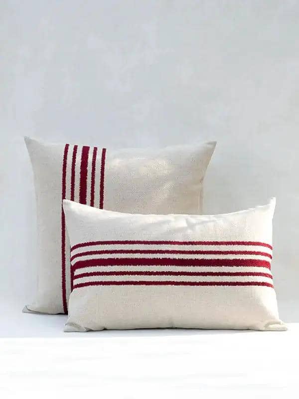 Housse de Coussin RAKU - Broderie sur Coton Lin - Cramoisi by No-mad
