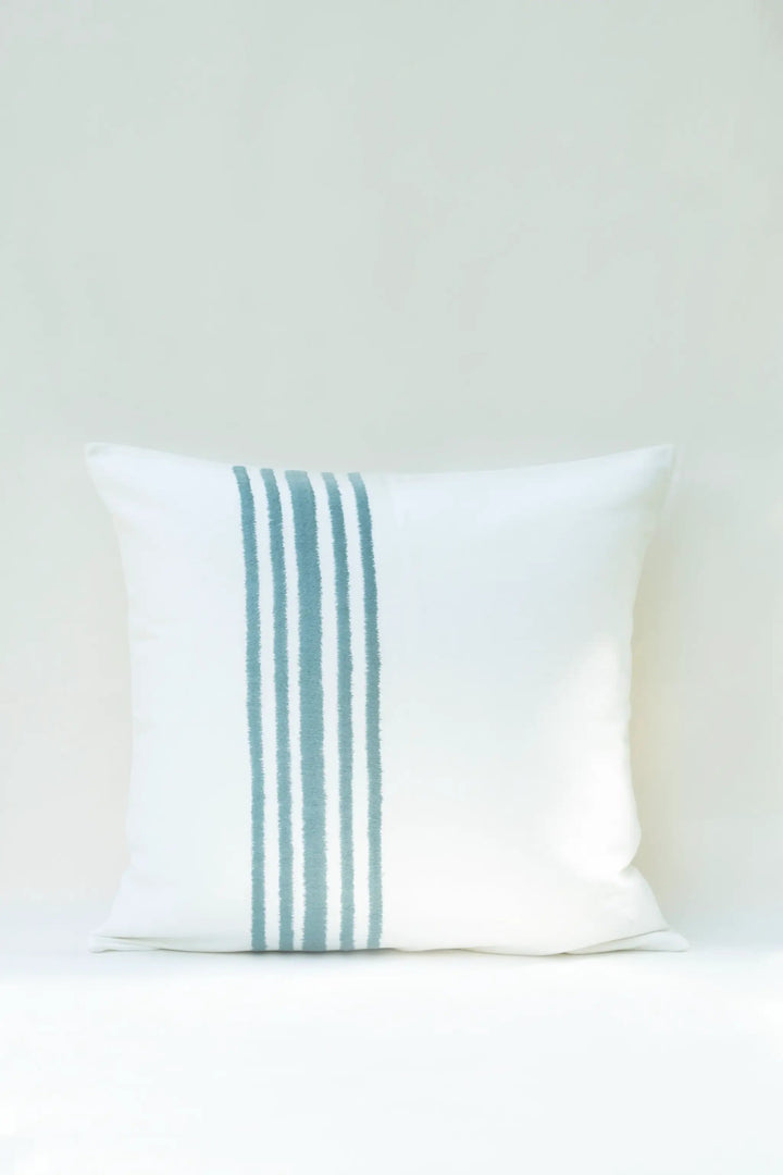 Housse de Coussin RAKU - Broderie sur Coton Lin - Bleu Doux by No-mad