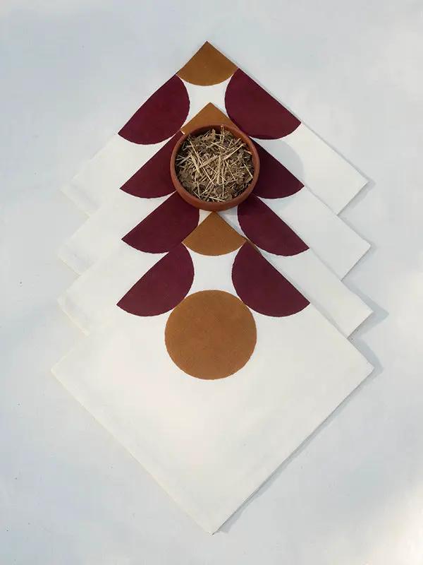 Serviettes de Table RAHA -Impression au Tampon sur Coton Lin - Lot de 4 - Ocre/Cramoisi by No-mad