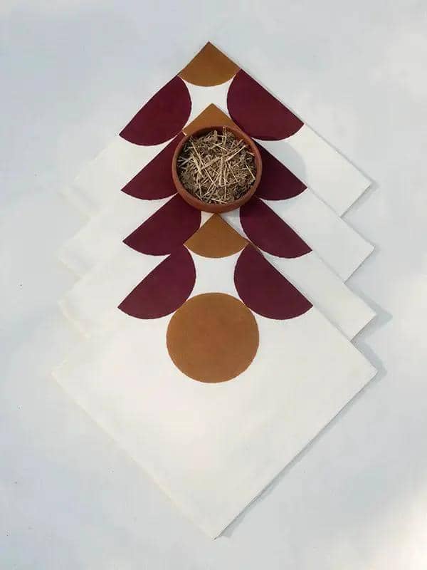 Nappe RAHA - Impression au Tampon sur Coton Lin - Ocre/Lie de vin by No-mad
