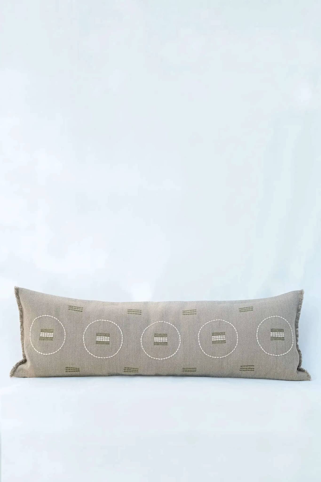 Coussins Lombaires SHUNYA - Broderie sur Coton Jute - Taupe/Kaki by No-mad