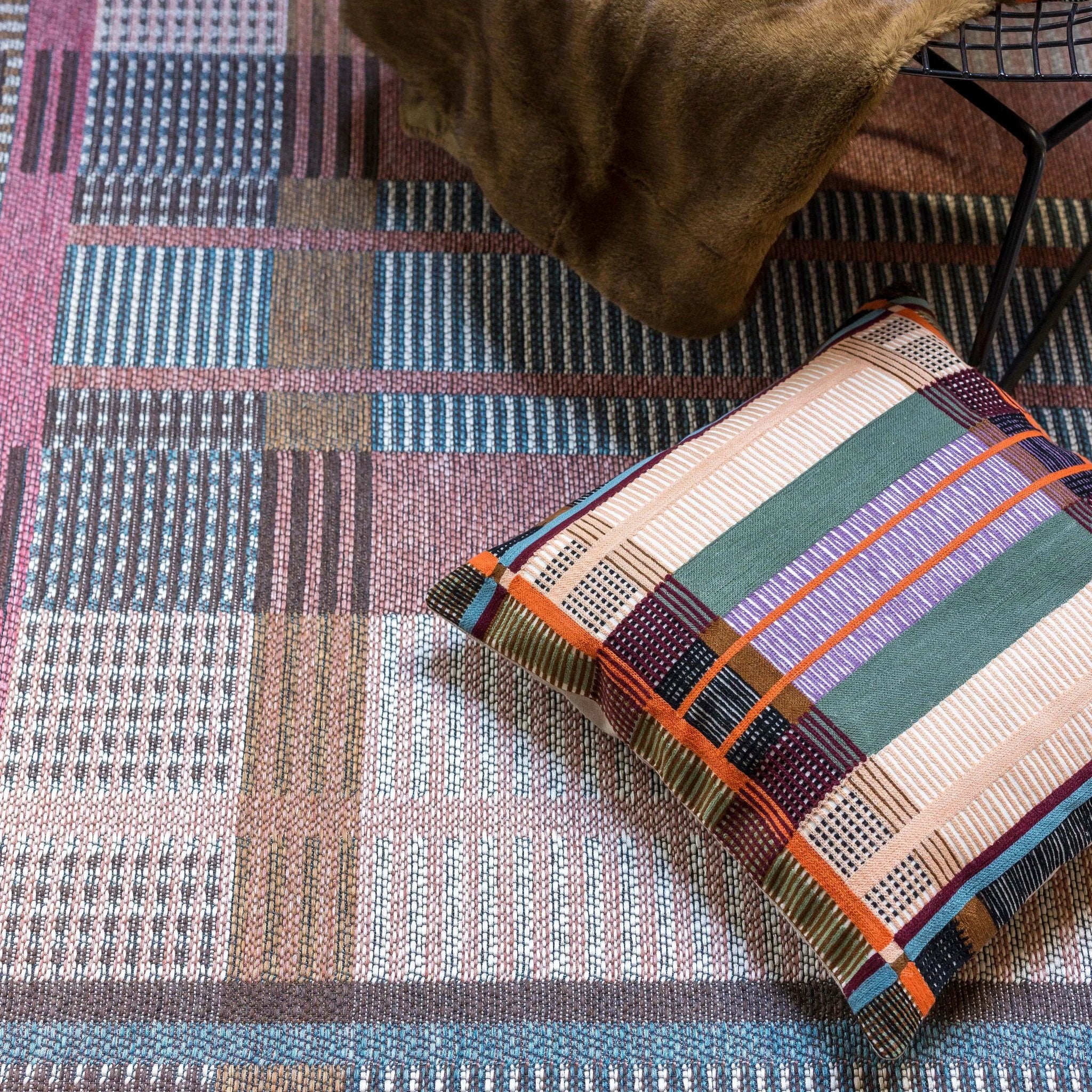Coussin brodé Kaël Multico by Vivaraise