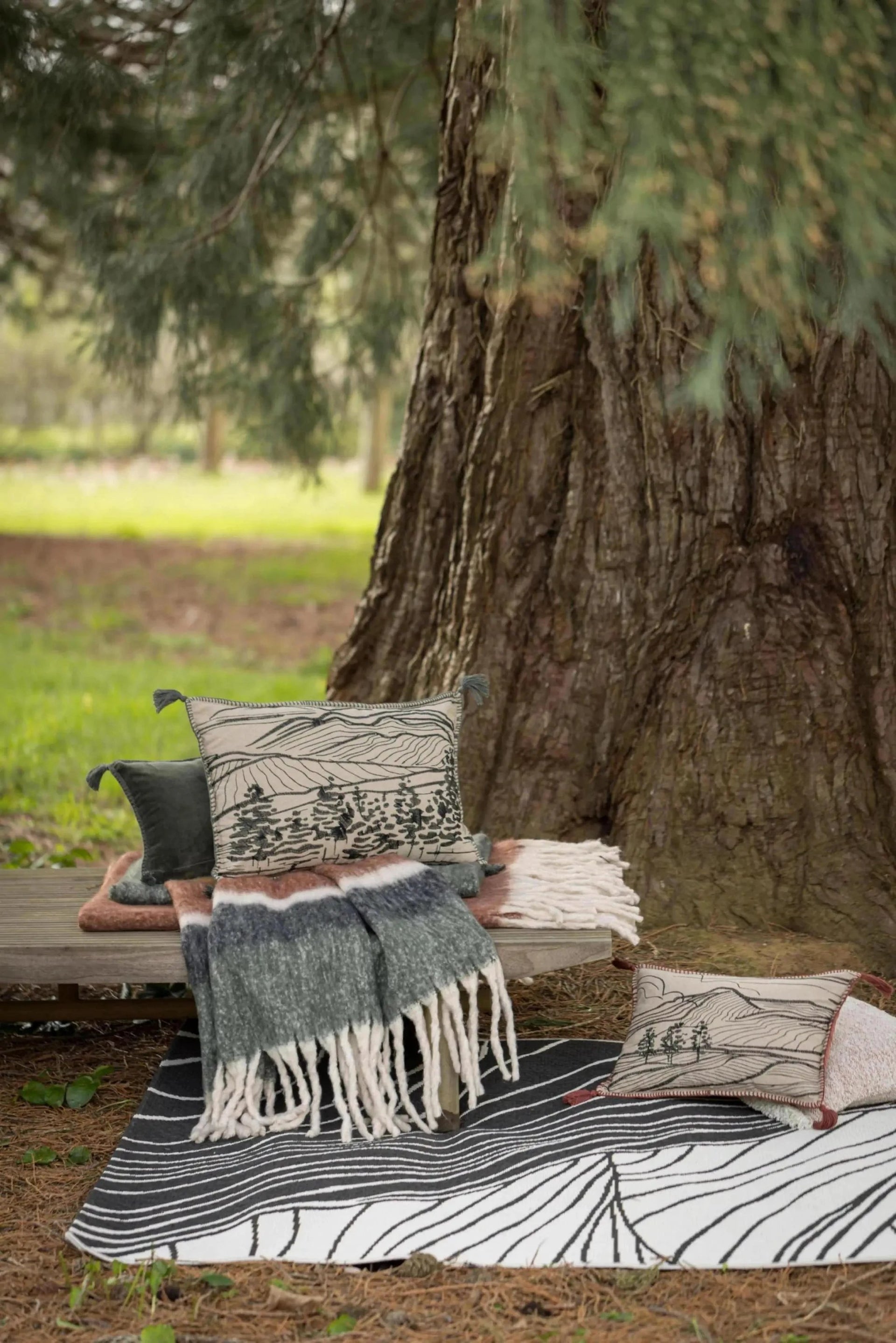 Coussin brodé Dusko by Vivaraise
