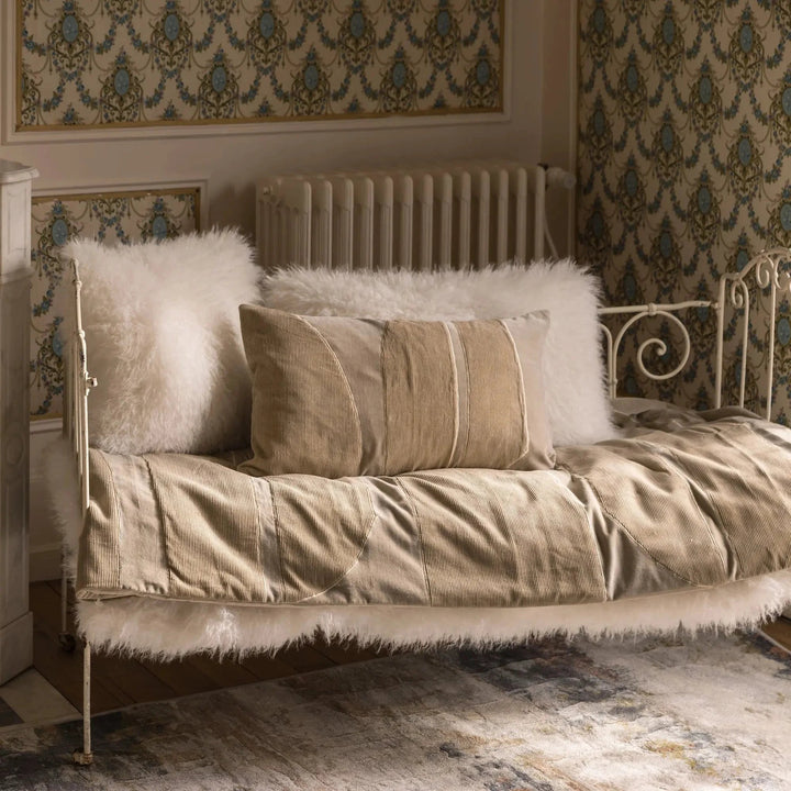 Coussin Betani by Vivaraise