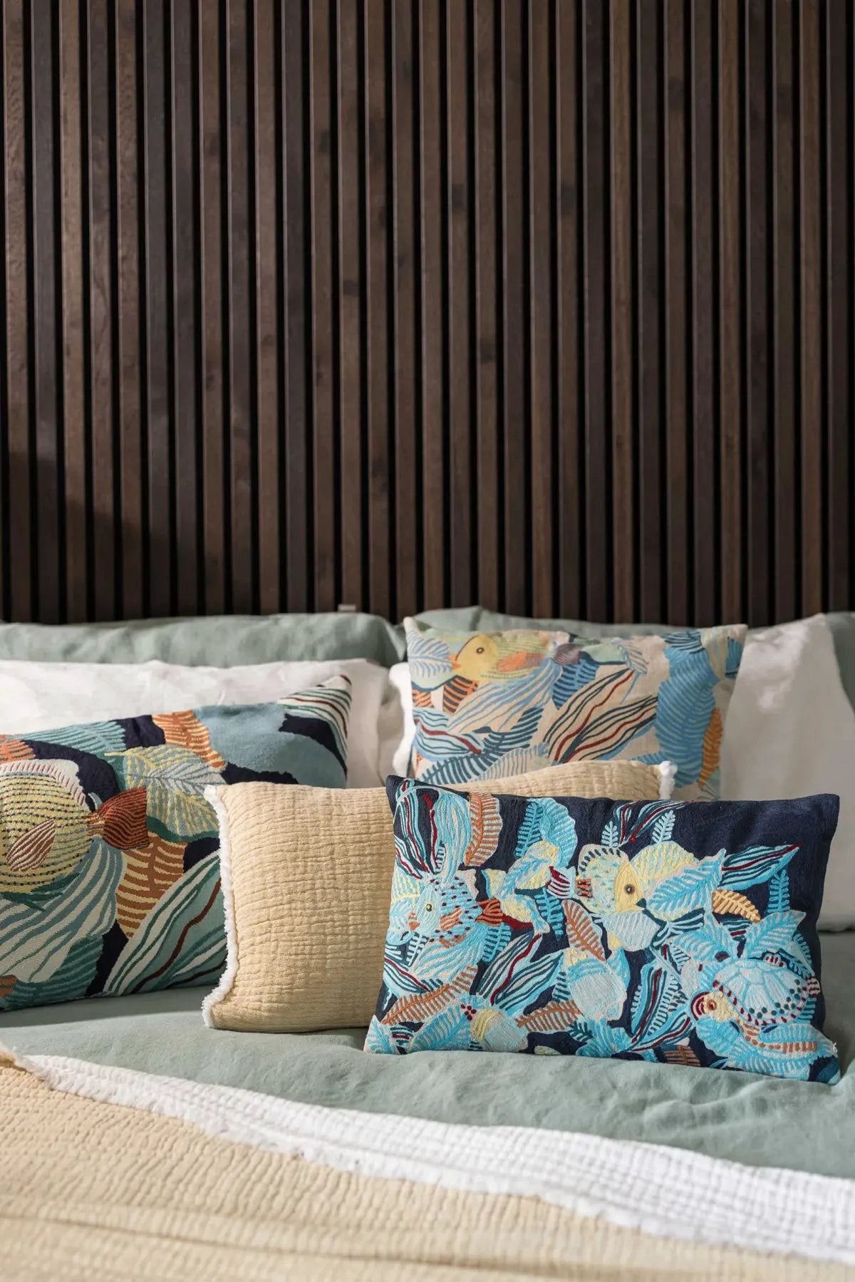 Coussin brodé Dori by Vivaraise
