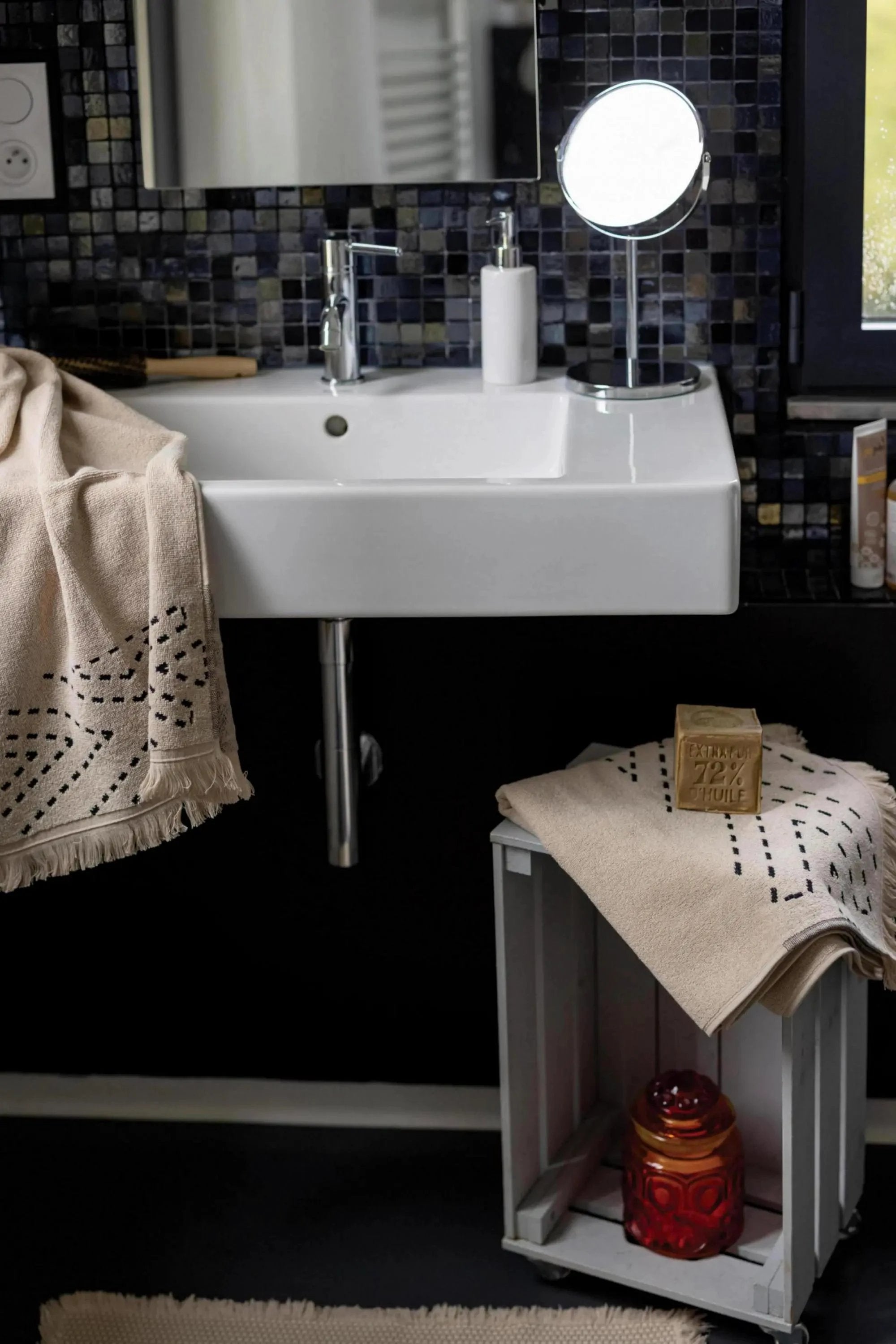 Serviette de toilette Julia by Vivaraise