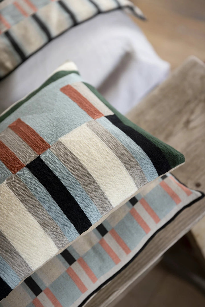 Coussin brodé Jason by Vivaraise