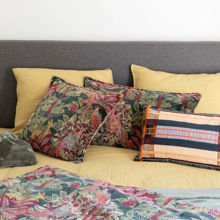 Coussin brodé Kaël Multico by Vivaraise