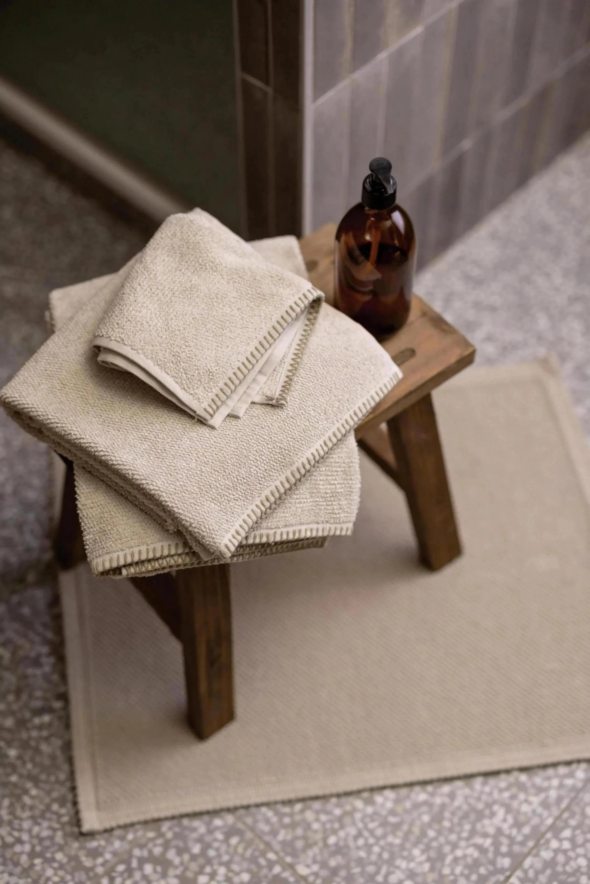 Tapis de bain Etia by Vivaraise