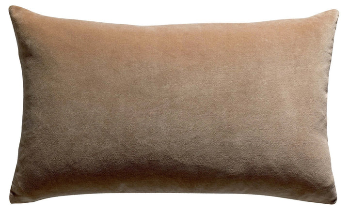 Coussin décoratif en velours beige pour un confort et une décoration élégante