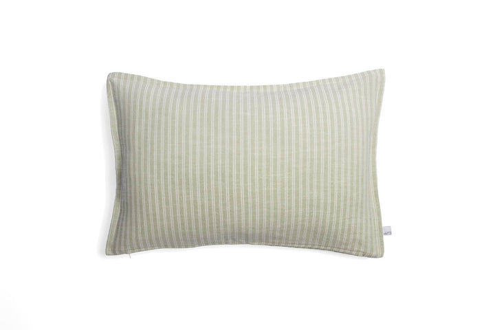 Coussin déhoussable L'effet papillon à rayures beige et blanc pour décoration intérieure