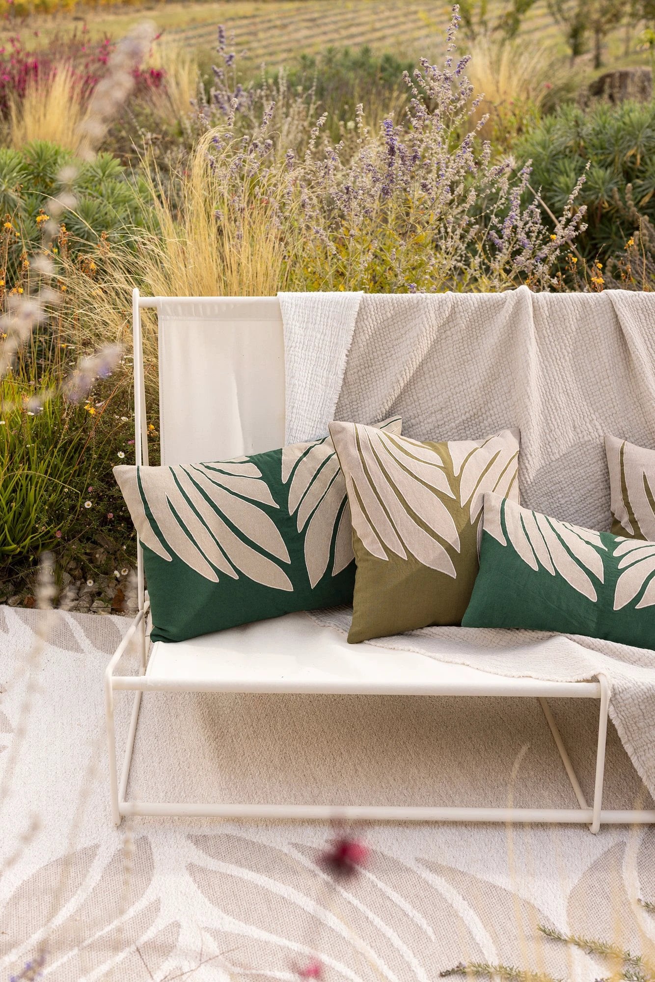 Coussin Nilos Cèdre by Vivaraise
